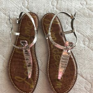 Sam Edelman GiGi silver boa print Size 7.5